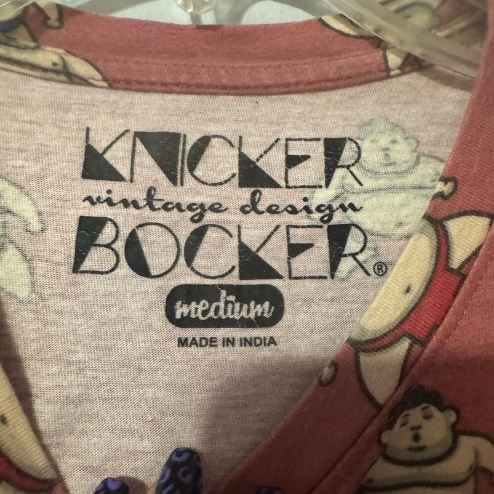 Knicker Bocker All Over Print Sumo Graphic T-Shirt size medium - Picture 3 of 4